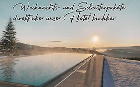 Schwarzwald Wellnesshotel Saigerhoeh I Spa Golf & Wandern Ueber Dem Titisee